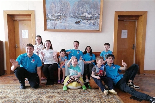 Волонтеры-аниматоры продолжают оказывать поддержку в организации досуга для юных жителей Донбасса