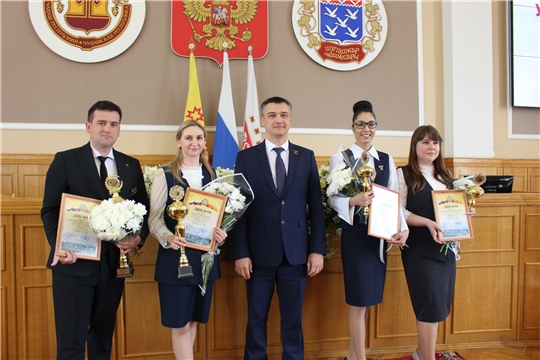 Министр образования поздравил победителей городских конкурсов профессионального мастерства педагогов