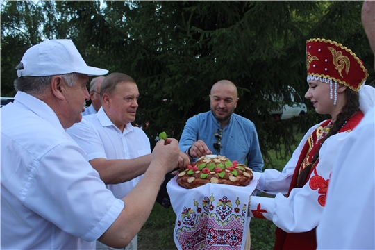 Жители сел Октябрьское и Антипинка отметили День села