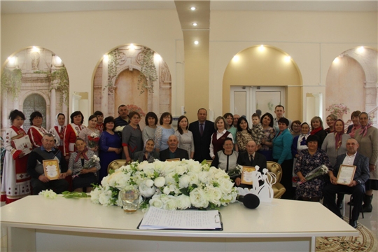 13 мая в преддверии Международного дня семьи в отделе ЗАГС администрации Шемуршинского района состоялся семейный праздник «Гармония любви»