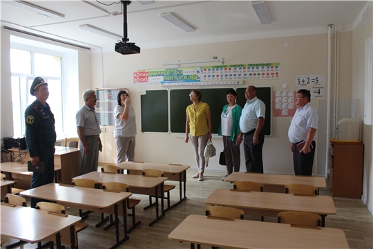В Шемуршинском районе проходит приемка школ и дошкольных учреждений к новому учебному году