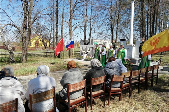 Торжественный митинг в с. Большие Алгаши