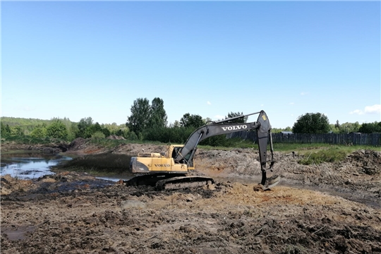 Очистка противопожарного водоема в пос. Мыслец