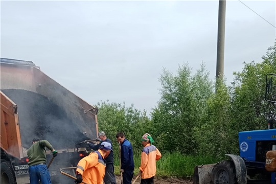 В Шумерлинском муниципальном округе проводится ремонт дорог