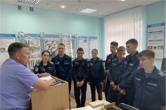 В музее криминалистики СУ СКР по Чувашии прошло учебно-практическое занятие для кадет Чувашского кадетского корпуса ПФО имени Героя Советского Союза А.В. Кочетова