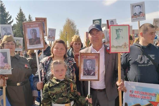 Александр Кузнецов принял участие в шествии «Бессмертного полка»