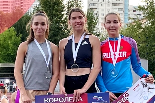 Виктория Максимова – бронзовый призер Всероссийских соревнований по легкой атлетике