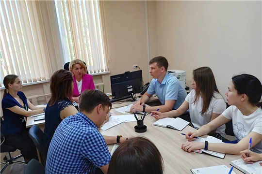 Надежда Колебанова провела рабочее совещание с руководителями структурных подразделений подведомственного учреждения