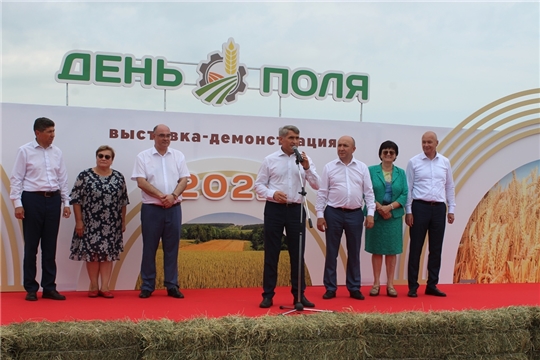 Представители Урмарского района посетили республиканскую выставку «День поля – 2022»