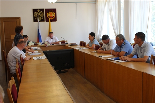 Традиционно рабочая неделя в администрации Урмарского района началась с расширенного совещания