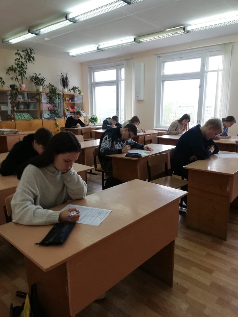 bCeEj0-d1xOmpkfDCTuode-ifbHnvnnkcYHet0mr-mpm7FBo5A01lZimuKPCJIdrYb34qYlorA9vLx7Pr7-ii_hu.jpg