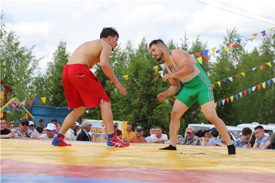 Ярко и насыщенно прошли спортивные соревнования во второй день "Акатуя-2022"