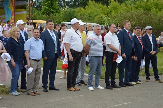В Янтиковском районе прошел районный праздник песни, труда и спорта «Акатуй-2022»