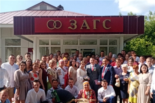 Молодых семей становится больше