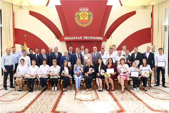 Представители Янтиковского района удостоены наград за достижения в области физической культуры и спорта