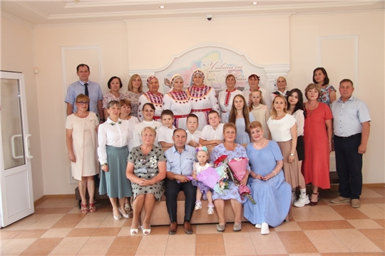 Сорок лет в любви и согласии: рубиновую свадьбу отметила семья Евдокимовых из Цивильского района