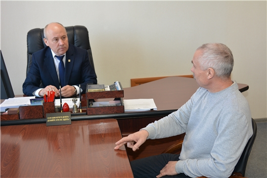 Глава Батыревского муниципального округа Рудольф Селиванов провел прием граждан по личным вопросам