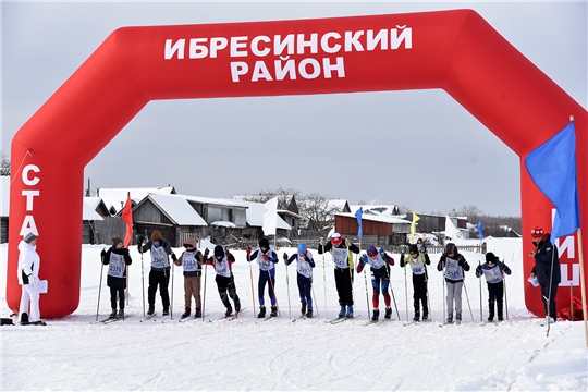 Первые открытые соревнования по лыжным гонкам на призы учителя физической культуры В.А. Петрова