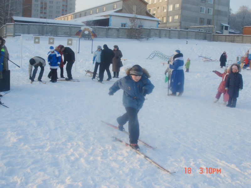 13:51 Ленинский район г.Чебоксары: для зимнего отдыха населения организованы лыжные трассы и ледяные катки