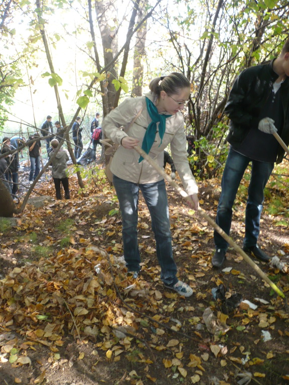 09:09 Около 700 студентов Ленинского района г.Чебоксары приняли участие в экологических мероприятиях
