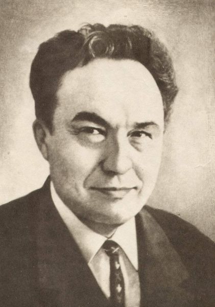 К 105-летию со дня рождения Петра Хузангая: «И сердцем я чуваш, и речью…»