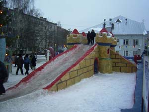 В Ленинском районе подвели итоги на лучшее новогоднее оформление