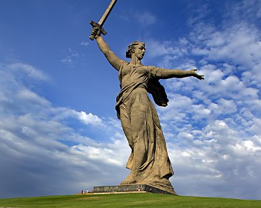 17:22. Сегодня – 69-я годовщина победы войск советской армии в Сталинградской битве