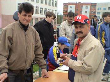 Соревнования по мини-футболу на переходящий кубок депутата ЧГСД Валерия Антонова состоялись