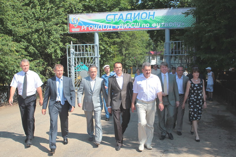 Открытие нового футбольного поля