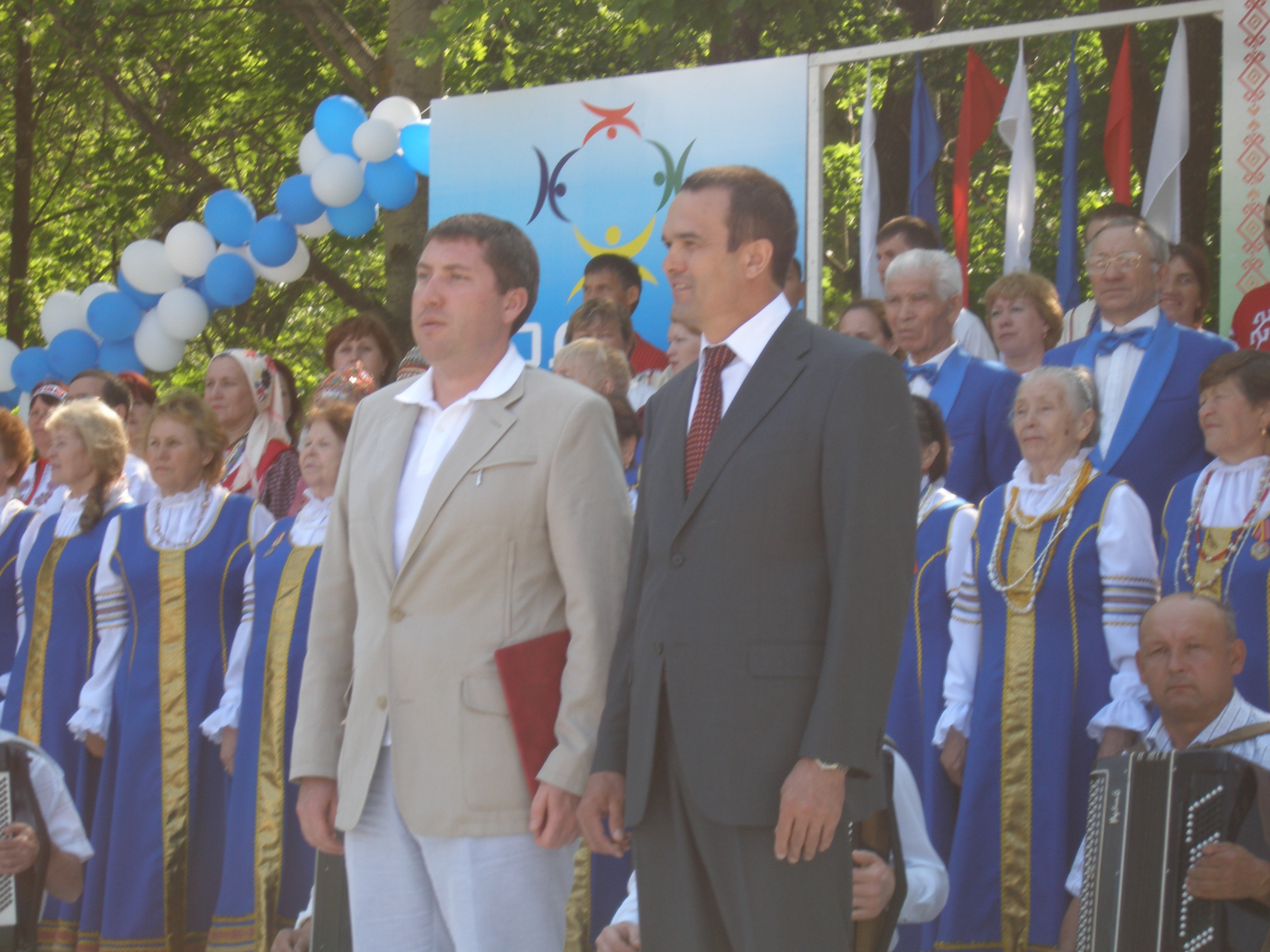 12:30 Тружеников Чебоксарского района  чествовали на празднике «Акатуй»