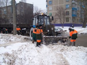 В Чебоксарах ведется активная уборка снега