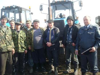 В Шемуршинском районе проходят годовой технический осмотр машины сельскохозяйственного назначения