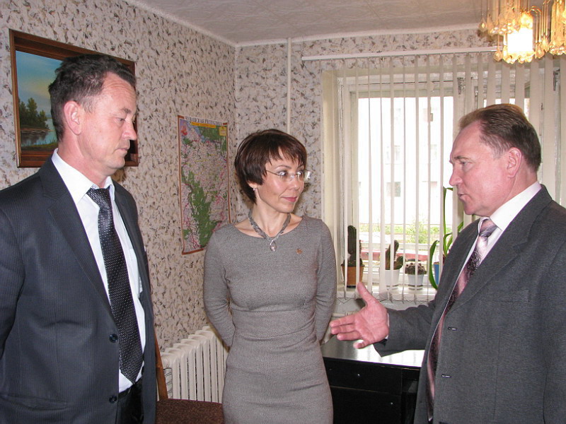 11:10 Министр Валентина Андреева встретилась с сотрудниками Алатырской и Порецкой районных газет