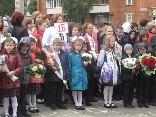 В День знаний министр Валентина Андреева посетила родную школу