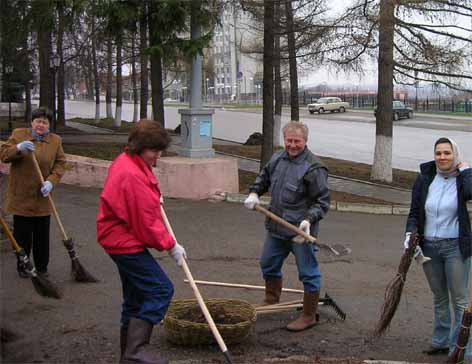 10:40 Работники Минюста Чувашии за чистоту родного города!