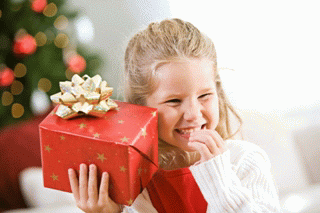 08:12 В Чебоксарах стартовала новогодняя благотворительная акция «Стань помощником Деда Мороза!»