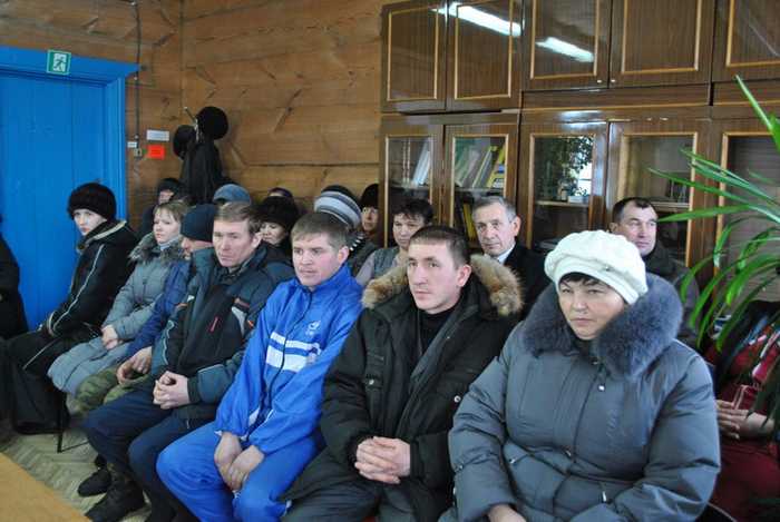 16:12 На Едином информационном дне в Шемуршинском районе обсуждены актуальные вопросы