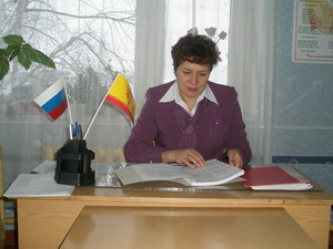 Глава Калининского сельского поселения Людмила Иванова - лучший глава поселения Чувашской Республики 2008 года