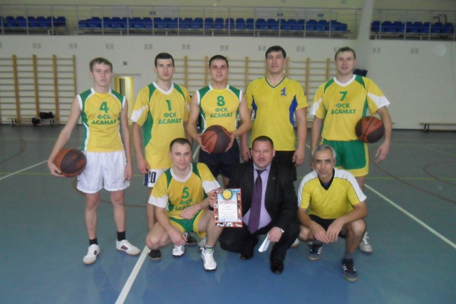 Команда Цивильского городского поселения победители Кубка района по баскетболу