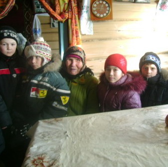 К 65-летию Великой Победы: учащиеся школы  не забывают ветеранов