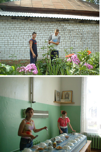 09:20 Алатырь. В Год духовного просвещения целое лето при Храме работает подростковая трудовая бригада