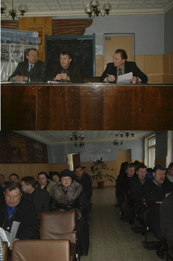17:39 Очередная планерка на строящемся железнодорожном вокзале