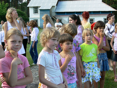 09:40 Алатырь: качественный отдых и оздоровление детей в загородных лагерях «Янтарный» и «Изумрудный»