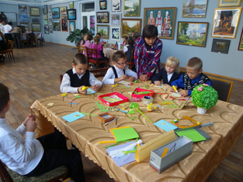 11:50_Дом детского творчества  приглашает юных алатырцев  в кружки и секции