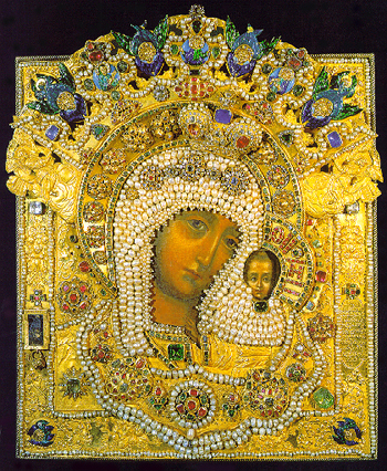 11:10 Сегодня отмечается праздник Казанской иконы Божией Матери, одной из самых почитаемых святынь в православии