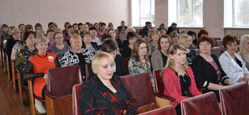 17:00_В администрации города Алатыря поздравили женщин