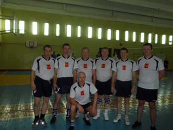 12:00_На межрегиональном рождественском турнире по волейболу достойно выступила  команда города Алатыря