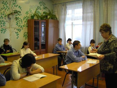 14:00_В Алатырской школе - интернате в ходе конкурса профессионального мастерства определят  лучшего  воспитателя