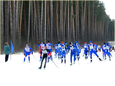 10:43 На «Лыжне России-2009» алатырцы поддержали всех,  кто за развитие физической культуры, спорта и здоровый образ жизни