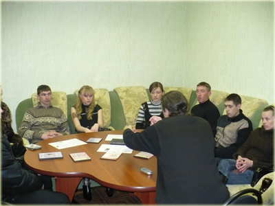 17:00_Встречи молодоженов со священнослужителями перед регистрацией брака стали в отделе ЗАГС г.Алатыря традиционными